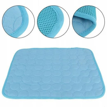 1 Cooling Mat for Dogs and Cats, Breathable Pet Cooling Pad in Blue, 62×50cm.