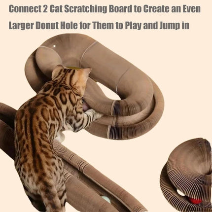 2-in-1 Cat Scratching Mat with Ball and Bell, Interactive Cat Toy, Magnetic Design, Compatible with All Cats, 40x30cm.