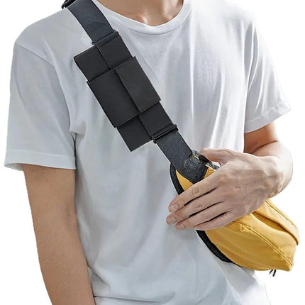 Elastic Sports Smartphone Pouch – Black Body-Hugging Storage Bag for Mobile Phone – Lightweight, Anti-Theft & Comfortable – Velcro Closure.