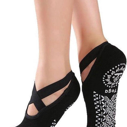 Closed Toe Yoga Socks | With Anti-Slip Bottom | Anti-Slip Socks | Pilates Socks | Size 36-40 | Black.