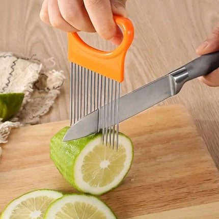 Onion Comb | Onion Slicer | Onion Slicer | Vegetable Slicer | Onion Cutting Aid | Orange.