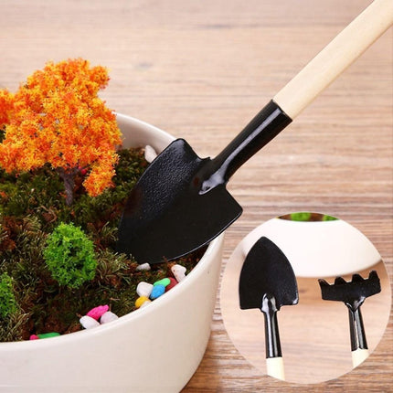3-Piece Garden Tool Set - Wooden Handle Design - Garden Trowel, Rake and Soil Shovel - For Pots and Plants.