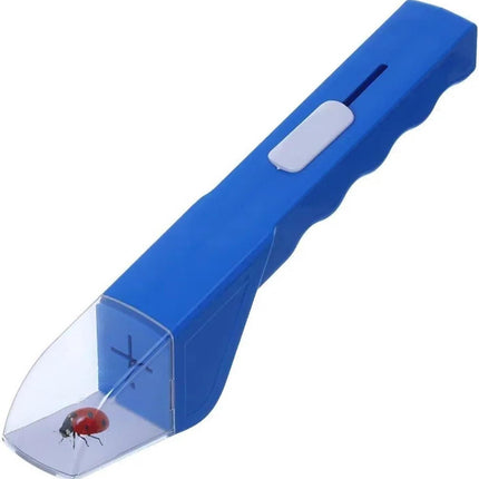 Portable, transparent insect observation box with a quick-opening lid, suitable for outdoor research and scientific projects, and convenient for entomological research..