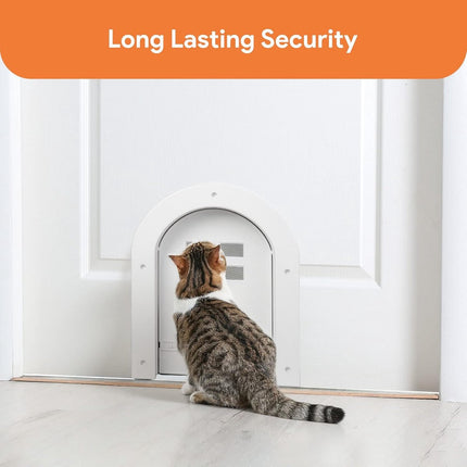 Cat flap - Cat flaps - Cat flap with tunnel - Small cat flap - Cat door - White - Magnetic closure - Waterproof - Suitable for medium & small cats - Indoor & outdoor doors - Size M.