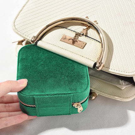 Mini Jewelry Box - Luxury Jewelry Box - With Mirror - Jewelry Box - Flannel - Jewelry Holder - Jewelry Storage Box - Bijouterie Box - Zipper - Travel - Traveling - Women/Girls - Green - Gift For Her - Soft Protection.