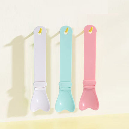 Cat Food - Cat Treats Spoon - Cat Treats Spoon - Snack Spoon for Pets - Feeder - Cat Treats Spoon - Cat Spoon - Hanging Design - For Squeezing Out Puree and Snacks - 3 Pieces.