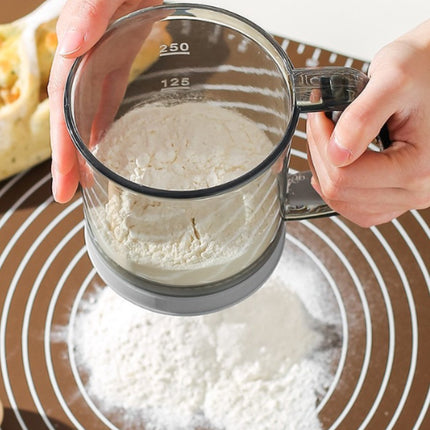 Flour Sieve - For Flour and Meal - Flour Sieve - Powdered Sugar Sieve - Sugar Sieve - Baking Utensils - Powdered Sugar Shaker - Hand Sieve - Double-Layer Sugar Sieve - One Hand - For Almond Powder, Powdered Sugar, Cocoa Powder, Cinnamon Powder.