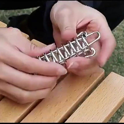 4x Tent Tension Spring - Camping Tent - Tension Spring - Sun Sail - Awning Tension Springs - High-Strength Spring Buckle - Mounting Accessories for Camping Tents - Double Hook Tension Spring - Spring for Tents, Awnings, Boats, Caravans - Sturdy & Durable.