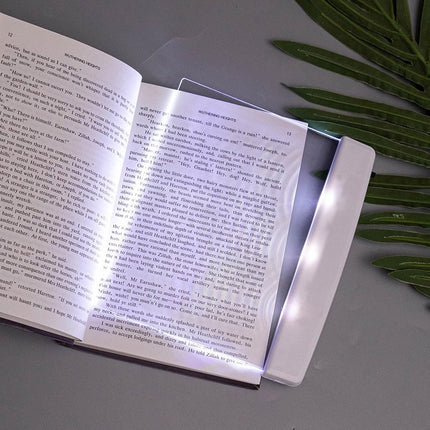 reading light for book - reading light - bookmark Book lamp - reading light for in bed - flat reading light - flexilight reading light - Battery operated (Requires 3 AA batteries, not included) - Suitable for reading in the evening - White.