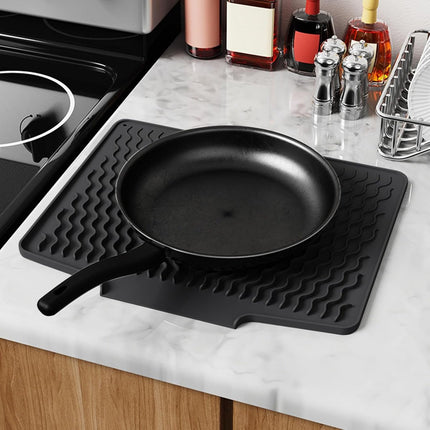 39*32 cm - Drain mat - Countertop drying mat - Foldable silicone drainer - kitchen drying mat - non-slip - silicone draining mat - for the sink, for kitchen utensils, cups, fruit and vegetables - black.