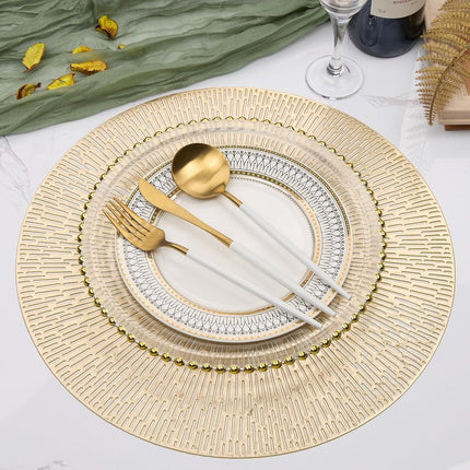 Set of 6 round placemats - Gold Placemats - 38x38cm - coasters - Openwork - Heat resistant - Luxurious appearance - Washable - Easy to clean - for kitchen and dining table decoration.