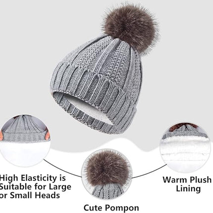 Hat with pompom, scarf and gloves - Three-piece Winter set - knitted fabrics - Warm Baggy Ski Hat - Winter Hat - Neck Warmer - Gloves - Touchscreen Gloves - for Outdoor play, skiing, motorcycling, windproof - for Men, Women - Grey.