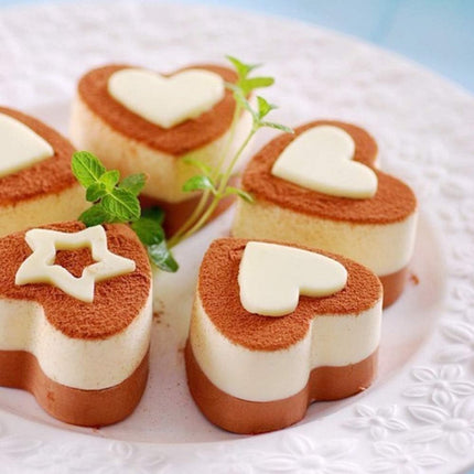 6 pieces - stainless steel - dessert rings - cake rings - with handle - molds - for baking and cooking cakes, mousses, and desserts - 8*3.8 cm - silver - Heart shape.
