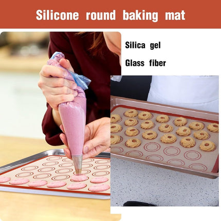 2 pieces Silicone macaron baking mat - 42 x 29.5 cm - Non-stick mat - Non-slip - Washable - Reusable - For making gingerbread / cake / bread - Non-stick silicone macaron baking tray - Red.