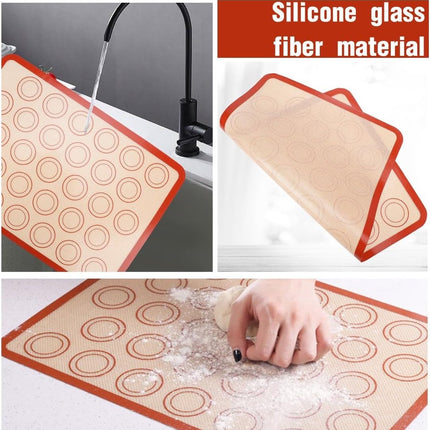 2 pieces Silicone macaron baking mat - 42 x 29.5 cm - Non-stick mat - Non-slip - Washable - Reusable - For making gingerbread / cake / bread - Non-stick silicone macaron baking tray - Red.