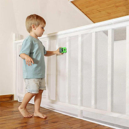 Safety Net - Baby and Animal Safety Gate - 600 x 79 cm - Robust - Adjustable - Baby Safety - Retractable Safety Net - Balcony - Stairs - White - Safety Gate - made of mesh for cats and toys.