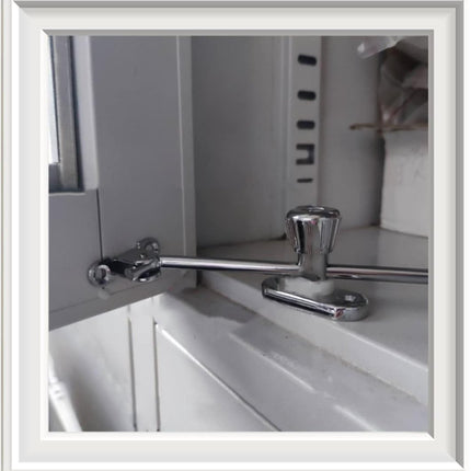 Door stopper - Door retainer - Wind hook - Door hold open - Adjustable - zinc alloy & steel - cabinet door - Tilt position reducer - Door retainer - Door hold open - Maximum angle 135° - screw fixed.