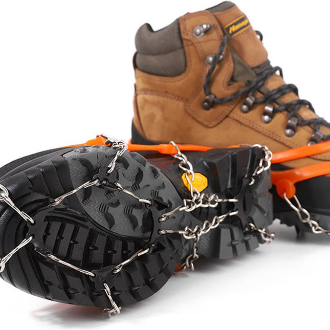 pair - Crampons - Crampons for mountain boots - Non-slip - with 8 steel teeth - Snow chain for shoes - for walking, fishing, climbing and hiking - Size 35-44 - TPE - orange.