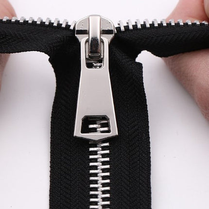 Zipper - Pack of 2 - Two-way zipper - Double slider - Divisible - Silver teeth - Black, silver - No. 5 70 cm - For jackets and coats.