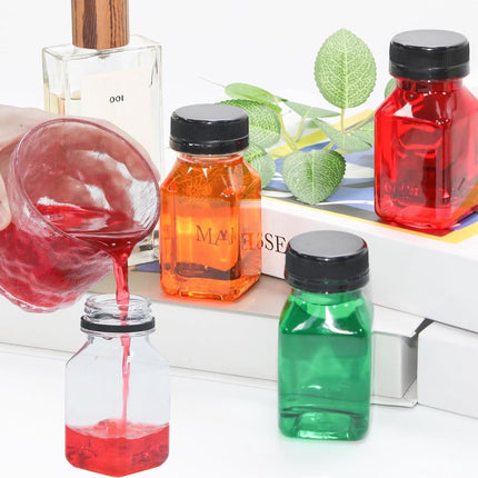 Juice Bottle - 10 Pieces - Transparent Drinking Bottles - PET - Reusable - Mini Juice Bottles - Plastic Milk Bottles - With Cap - Refillable - Suitable for milkshakes, drinks, juices and milk - 120 ml - 4.5*9.5cm - Transparent.