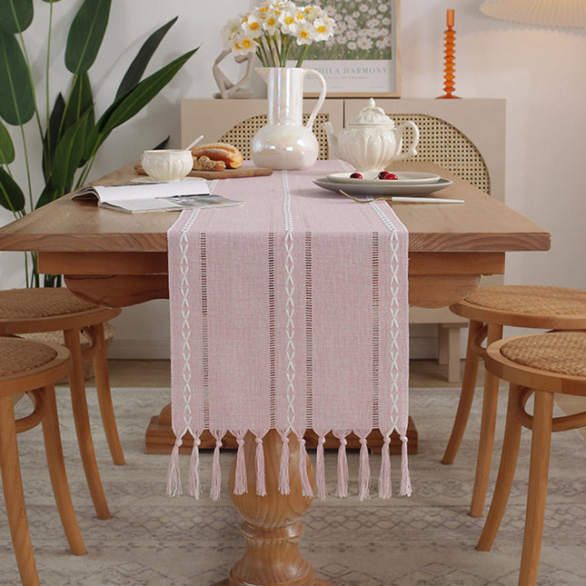 Table Runner - Bohemian Style Table Runner - 33 x 120cm - Pink - Polyester - Rustic Farmhouse Style Table Runner - For Party & Dining Decorations - Boho Tassel Embroidered Table Runners.