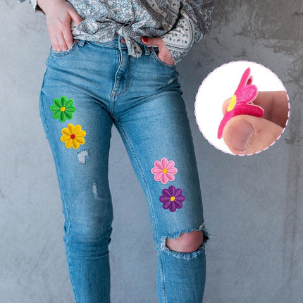 14 Pieces Iron-On Patches - Iron-On Embroidered Patches - Embellishment For Clothes - Clothing Patches - DIY Accessories - Cute Sewing Appliques - Sew On Embroidered Applique Sewing Patches - For Jackets, Hats, Backpacks, Jeans - 4*4cm.