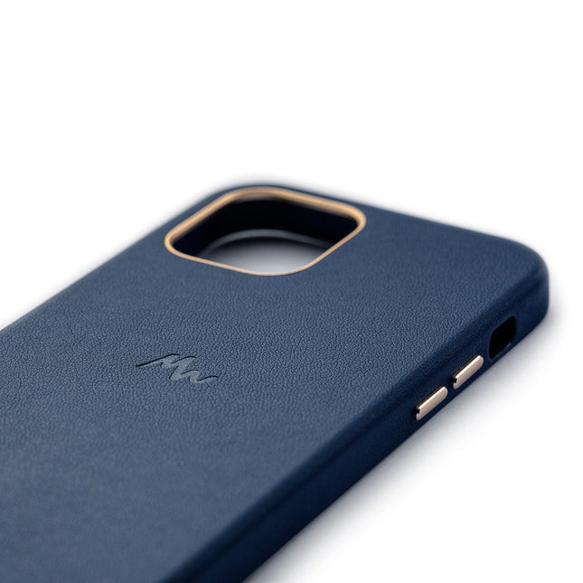 Electronics > Mobile Accessories > Phone Cases & Screen Protectors.