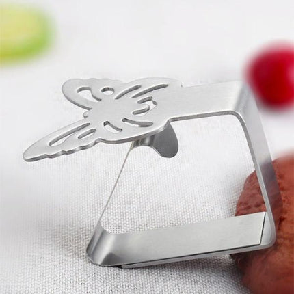 Butterfly-Shaped Cloth Clips / Cloth Holders, 4-pack Silver.