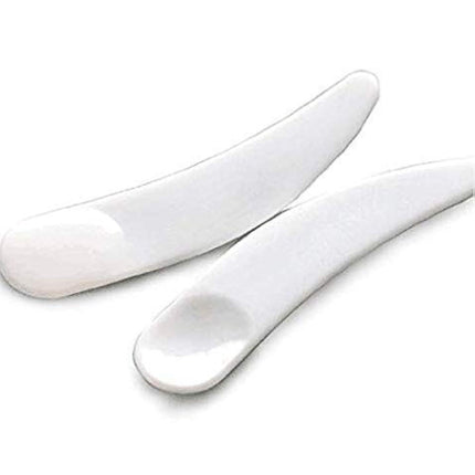 100PCS Disposable Mini Curved Cosmetic Spatula Scoop Makeup Mask Spatula Plastic Spoon,Small Makeup Scoop for Mixing and Sampling..