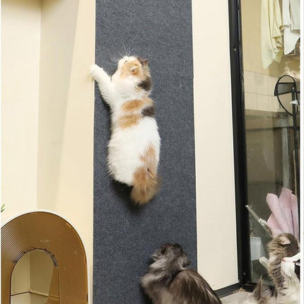 Premium Cat Scratching Mat - Couch Cushions - Strong adhesion, for ultimate fun for your cat - Protects your furniture, lets your cat have fun (Dimensions: 30x30 cm, Off-white, Pack of 2).