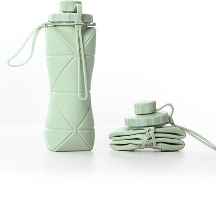 Water Bottle - Collapsible Water Bottle - Silicone Water Bottle - 600ml - Heat Resistant, Drop Resistant - Essential for Outdoor Travel (Green).