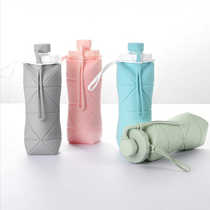 Water Bottle - Collapsible Water Bottle - Silicone Water Bottle - 600ml - Heat Resistant, Drop Resistant - Essential for Outdoor Travel (Green).