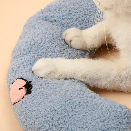 Pet Cushion - Soft Plush Pet Cushion - Cute Patterned Pet Mat - Comfortable Neck Support - Suitable for Cats and Dogs - White.