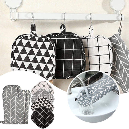 Set of 6 - Oven Mitts and Heat Resistant Mat - Microwave Gloves and Heat Resistant Oven Mat - Cooking Specific.