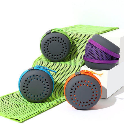 Cooling Towel for Summer & Sports - Quick-Drying & Cooling - Quick-Drying Towels - Cooling Towels for Running - With Storage Box - 30x60 cm (Children) Green.