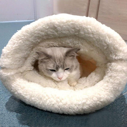 Cat Bed - Pet Sleeping Bag - Warm Pet Bed - Winter Cat House - Suitable for Indoor Use - Comfortable and Sheltered - Give Your Pet a Warm Hideaway (Pink, One Size).