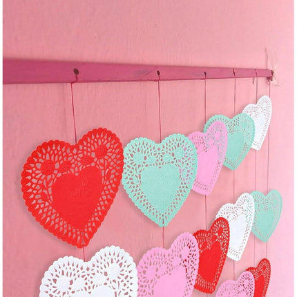 600 Paper Heart Tablecloths - Valentine's Day Decorations, Red/Pink/White Lace Cutouts - Valentine's Day Decorations for Weddings & Parties - 4 Inches.