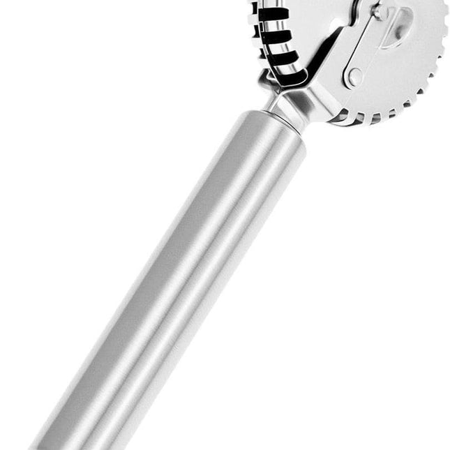 Luxury Rotary Cutter for Embossing - Baking Tools - Dough and Pastry Tools Made of Stainless Steel - Equipped with an Ergonomic Handle - Dishwasher Safe - Suitable for Cutting, Sealing and Pressing.