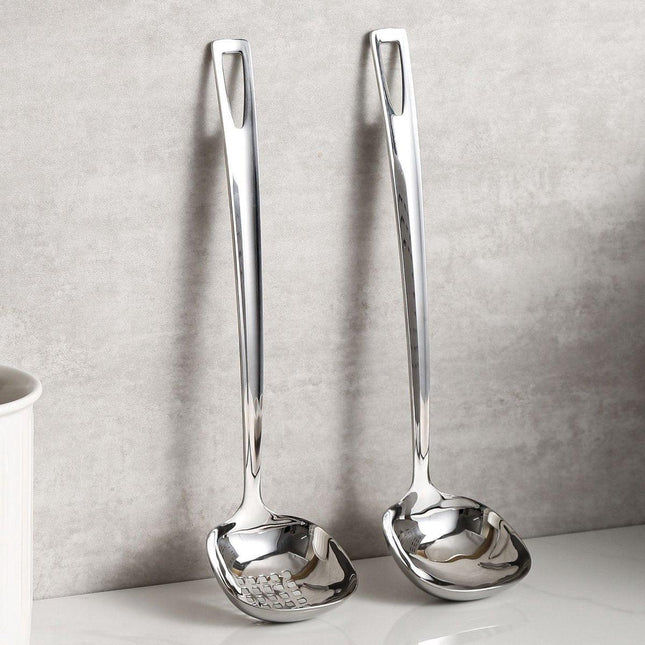 Soup Spoon Set - 2-Piece - Stainless Steel Soup Spoon - Strainer - Hanging Spoon - For Serving Soup - For Serving Porridge - Heat Resistant - Non-Slip - High Temperature Resistant.