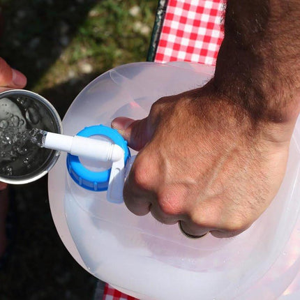 Camping Water Bag - Collapsible Water Bottle - Portable Water Bucket - 10 Liter Capacity - With Tap - Lightweight and Durable - Suitable for Camping, Hiking and Outdoor Adventures.