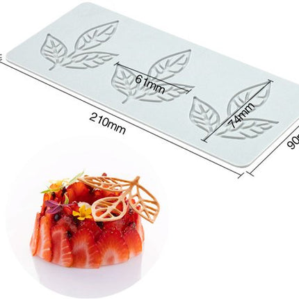 Baking Molds (3-Piece Set) - Silicone Baking Molds - Maple Leaf, Clover, and Snowflake Patterns - Suitable for baking chocolate, candy, and cupcakes, this is a handy tool for creating fun homemade desserts.