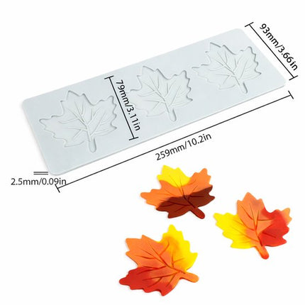 Baking Molds (3-Piece Set) - Silicone Baking Molds - Maple Leaf, Clover, and Snowflake Patterns - Suitable for baking chocolate, candy, and cupcakes, this is a handy tool for creating fun homemade desserts.