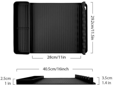 Silicone BBQ Grill Mat - 8-Slot Mat with Drip Tray - Heat-Resistant and Dishwasher-Safe - 40x27 cm - Black.