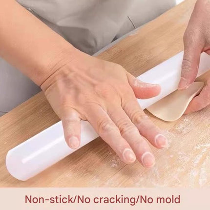 Rolling pin and dough cutter (2-piece) - 33 cm long - White - Diameter 3.5 cm - Suitable for baking - Can be used to roll out puff pastry, pie crusts or cookie dough - Smooth and easy-to-clean surface - Mould-resistant rolling pin.