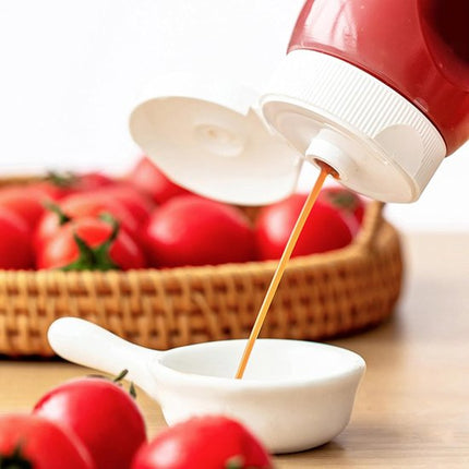 Squeeze Bottles - Pack of 4 - Sauce Bottles - Plastic Bottles with Lid (330g) - BPA Free - Suitable for salad dressings, ketchup, cooking oils - Clear Bottles for Condiments - Leak-Proof Bottles - Food Grade Condiment Bottles.
