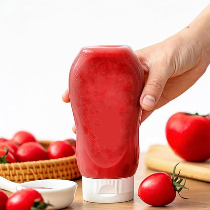 Squeeze Bottles - Pack of 4 - Sauce Bottles - Plastic Bottles with Lid (330g) - BPA Free - Suitable for salad dressings, ketchup, cooking oils - Clear Bottles for Condiments - Leak-Proof Bottles - Food Grade Condiment Bottles.