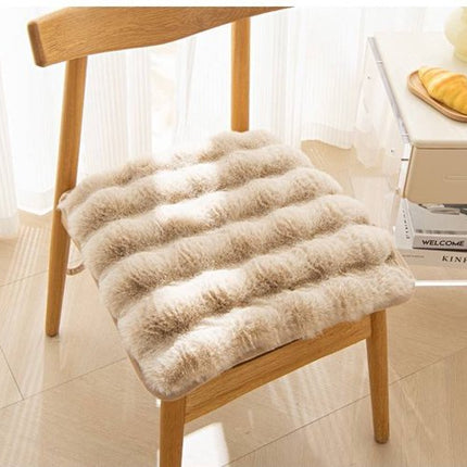 Seat cushion - Seat cushion - Seat cushion for the living room - Soft and comfortable chair cushion with non-slip bottom - Suitable for cars, home offices, dining rooms and kitchens (brown, 45 x 45 cm).