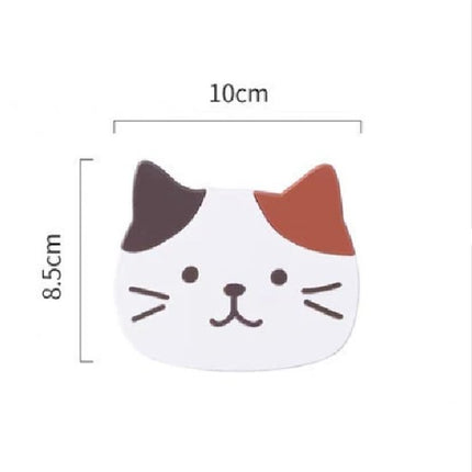 Coasters – Set of 5 – Cute cat design – Made of silicone – Compact, non-slip and heat resistant – Suitable for coffee tables, home use and cafes, also great as a gift for a housewarming or wedding..