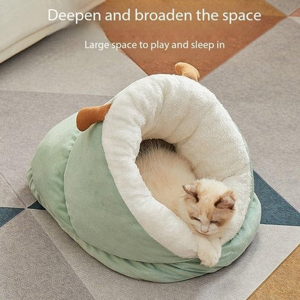 Cat Bed - Comfortable Slipper-Shaped Cat Bed - Semi-Closed Pet Den - Suitable for Indoor Cats and Small Dogs - Warm Plush Cat and Dog Bed - Non-Slip Bottom - 50*35*30 cm - Vegetable.