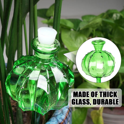 Self-watering planter. Watering devices for plants. Watering bulbs for plants. 4 plant watering bulbs. Green, cactus-shaped, self-watering bulbs, medium-sized. Gifts for plant lovers..